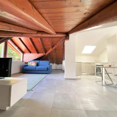 Lejlighed La Rondinella - Loft With Fantastic View On Lake Como *